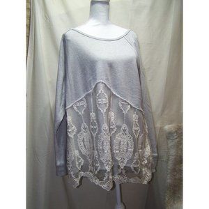 Maurices Top Plus Tunic Size 2 Gray Lace Fleece Sweatshirt